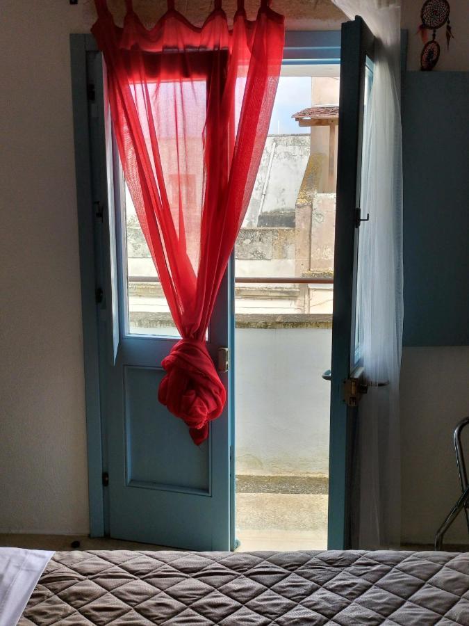 Rosso In Corte - Salento - Corte Dei Colori Spongano المظهر الخارجي الصورة